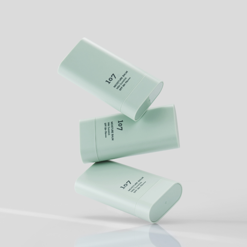 107 Beauty Moisture Balm Mild Sunstick SPF 50+ PA++++ (18g)