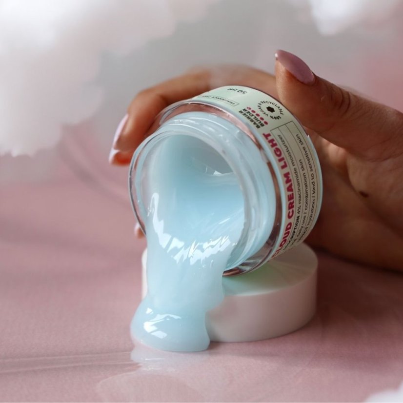skinlick cloud cream light