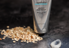 Apothaka Velveteen cloud cleanser (125ml)