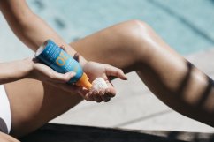 EVY Sunscreen Mousse SPF 20 (150ml)