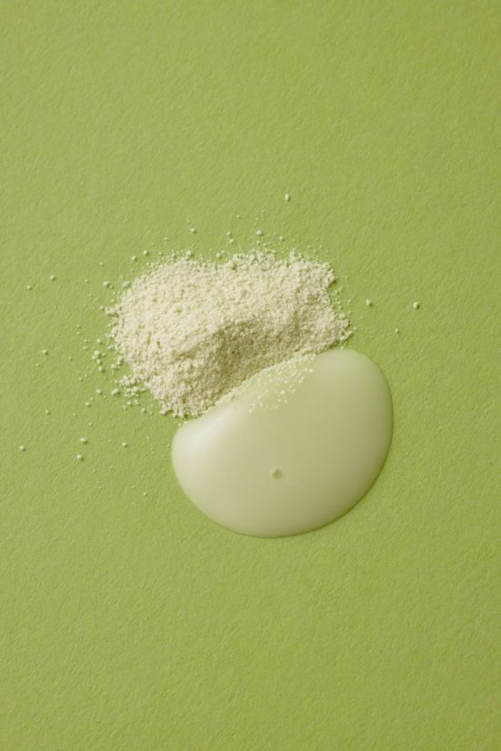 Green Tea & Enzyme Powder Wash