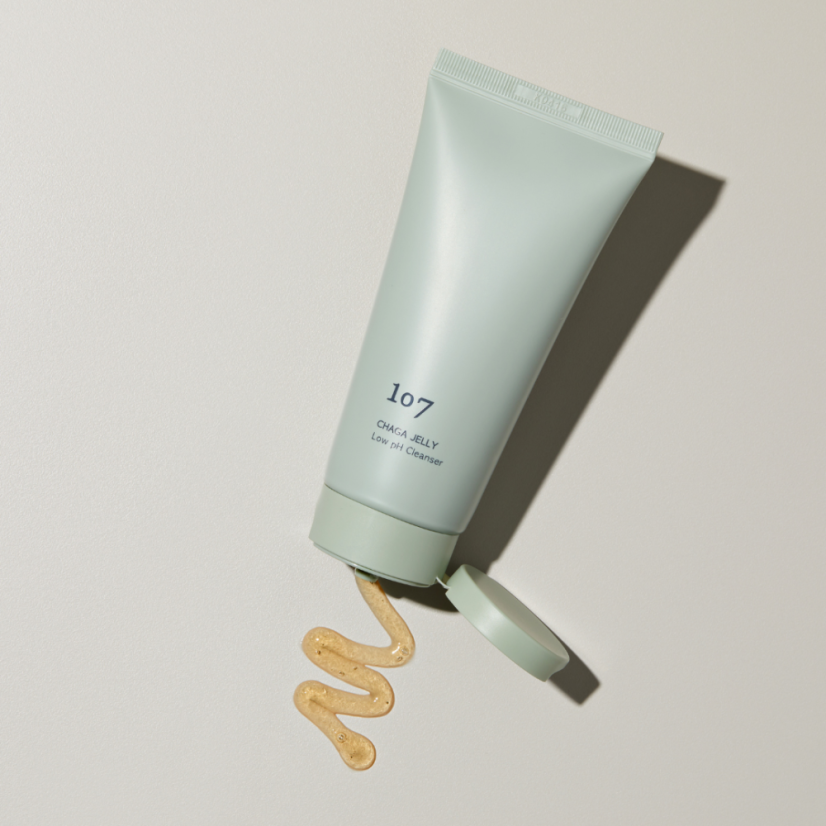 107 Chaga Jelly Low pH Cleanser